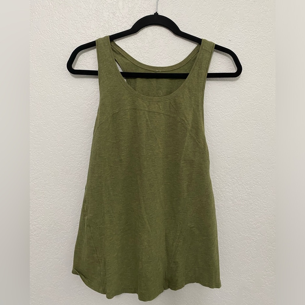 Lululemon Tank